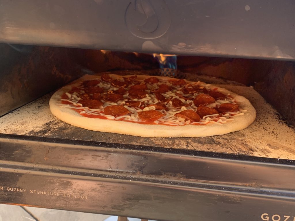 How to Use a Pizza Oven